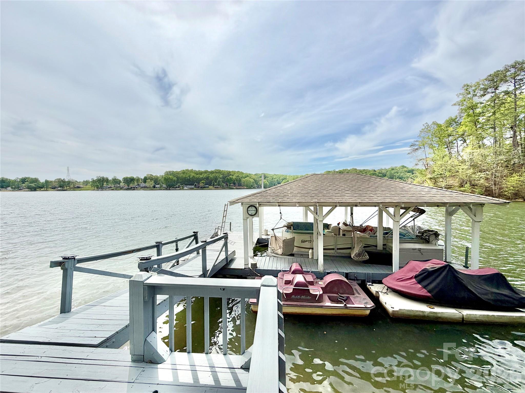 Riverwalk - Residential
