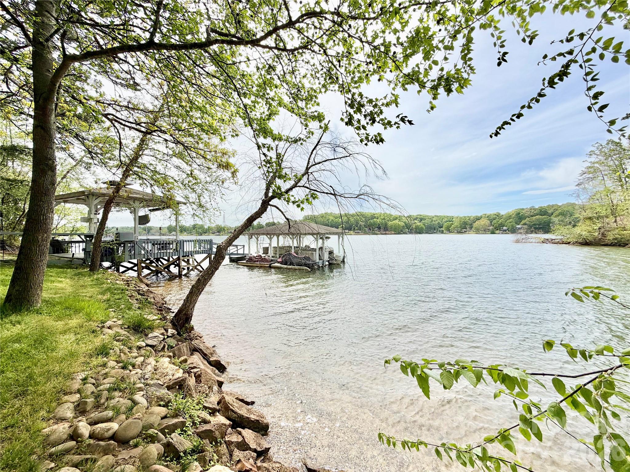 226 Riverwalk Road 15