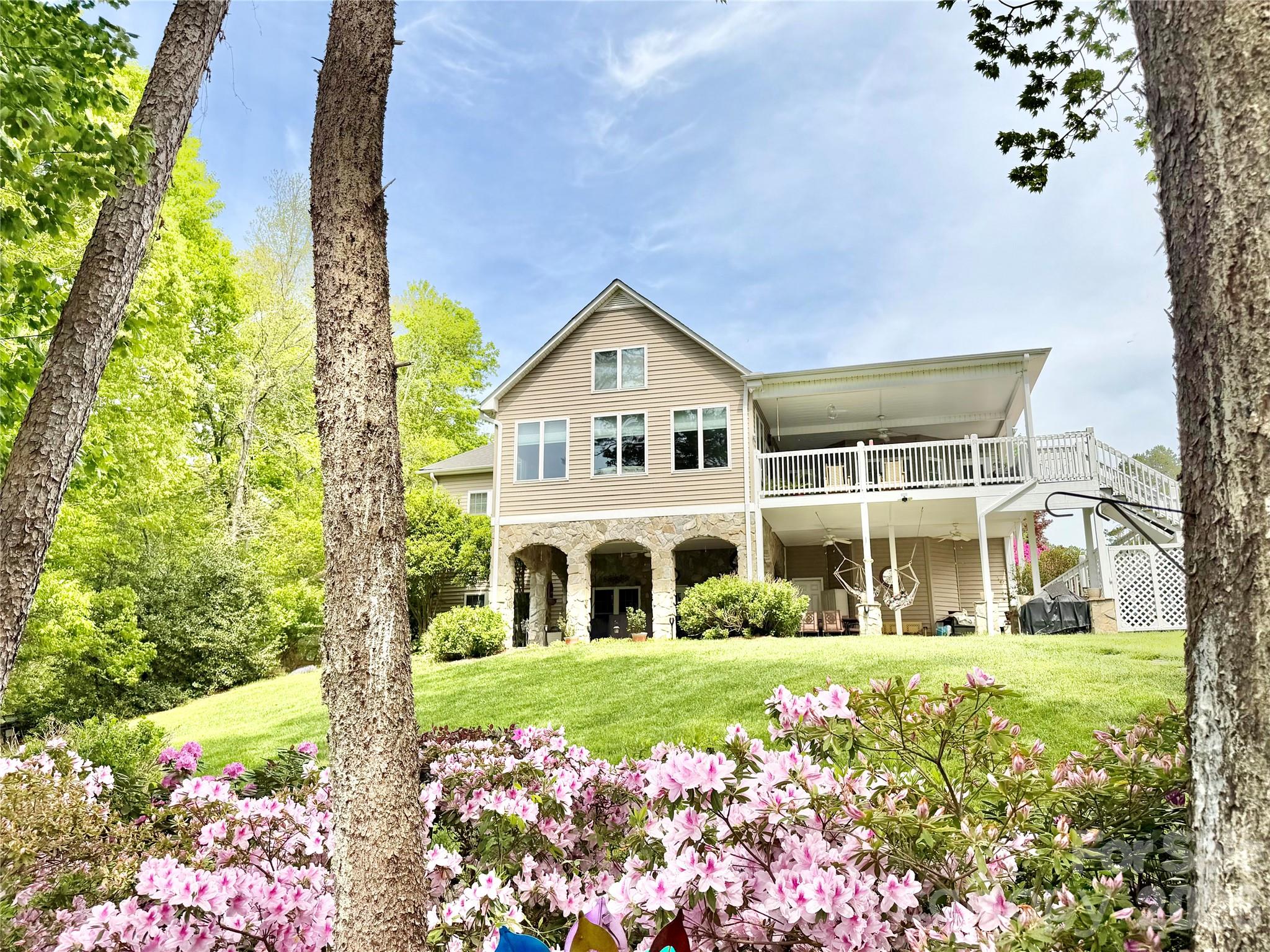 Riverwalk - Residential