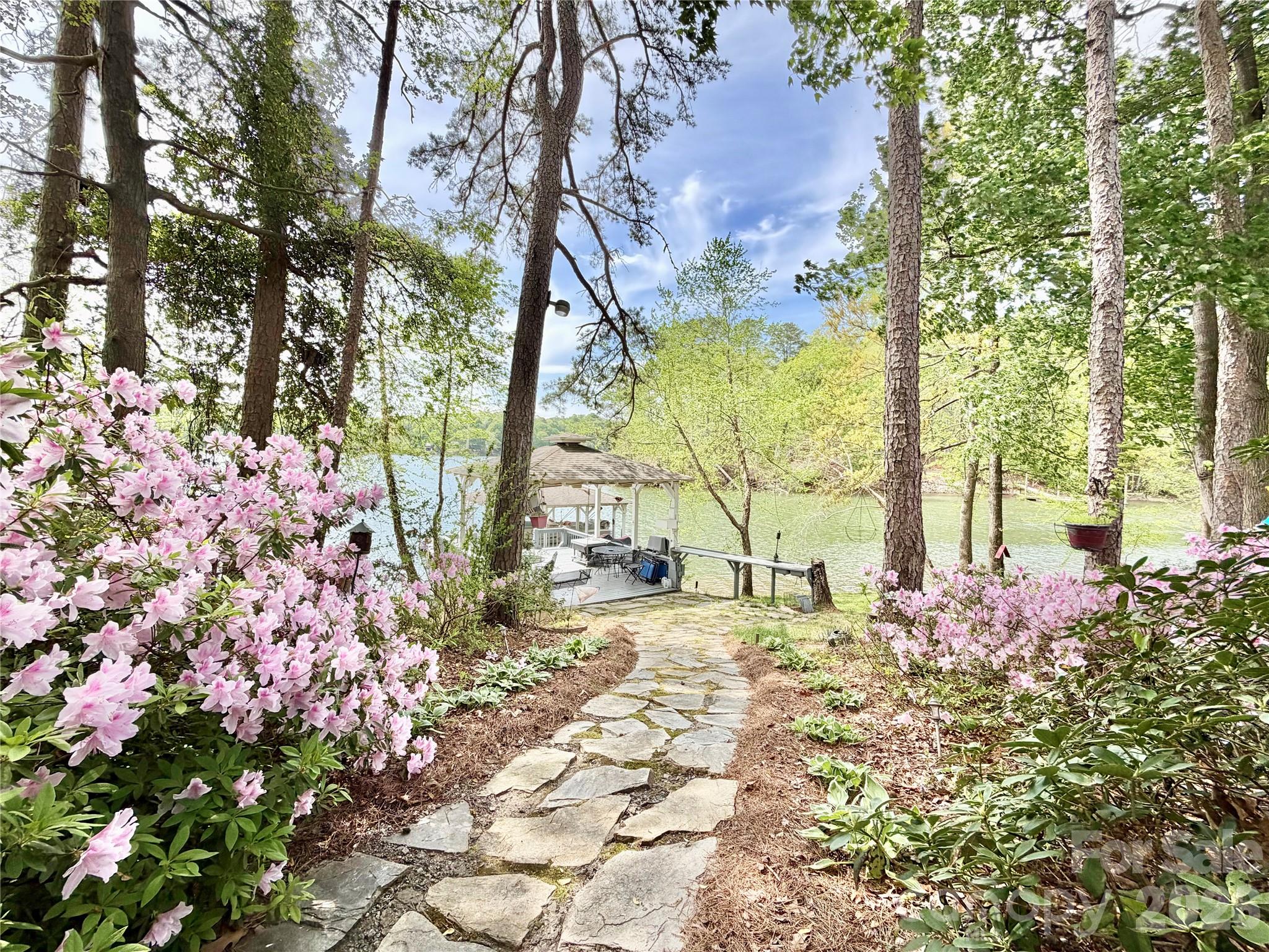 Riverwalk - Residential