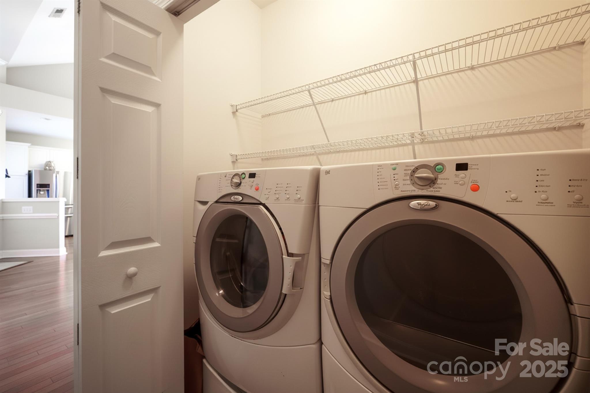 Mint Lake Village - Residential