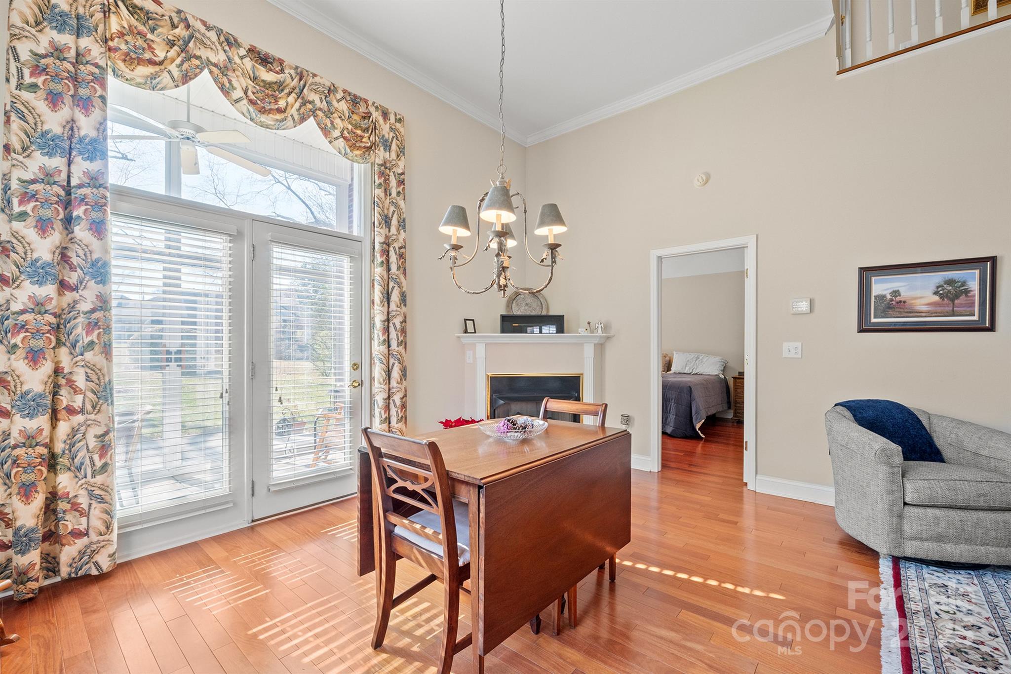 Mint Lake Village - Residential