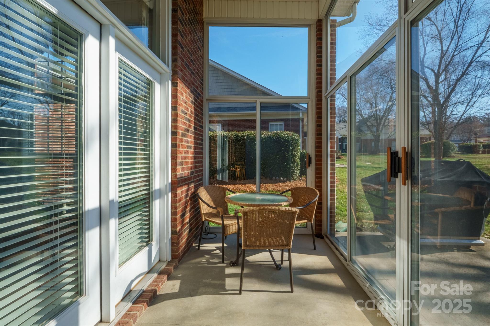 Mint Lake Village - Residential