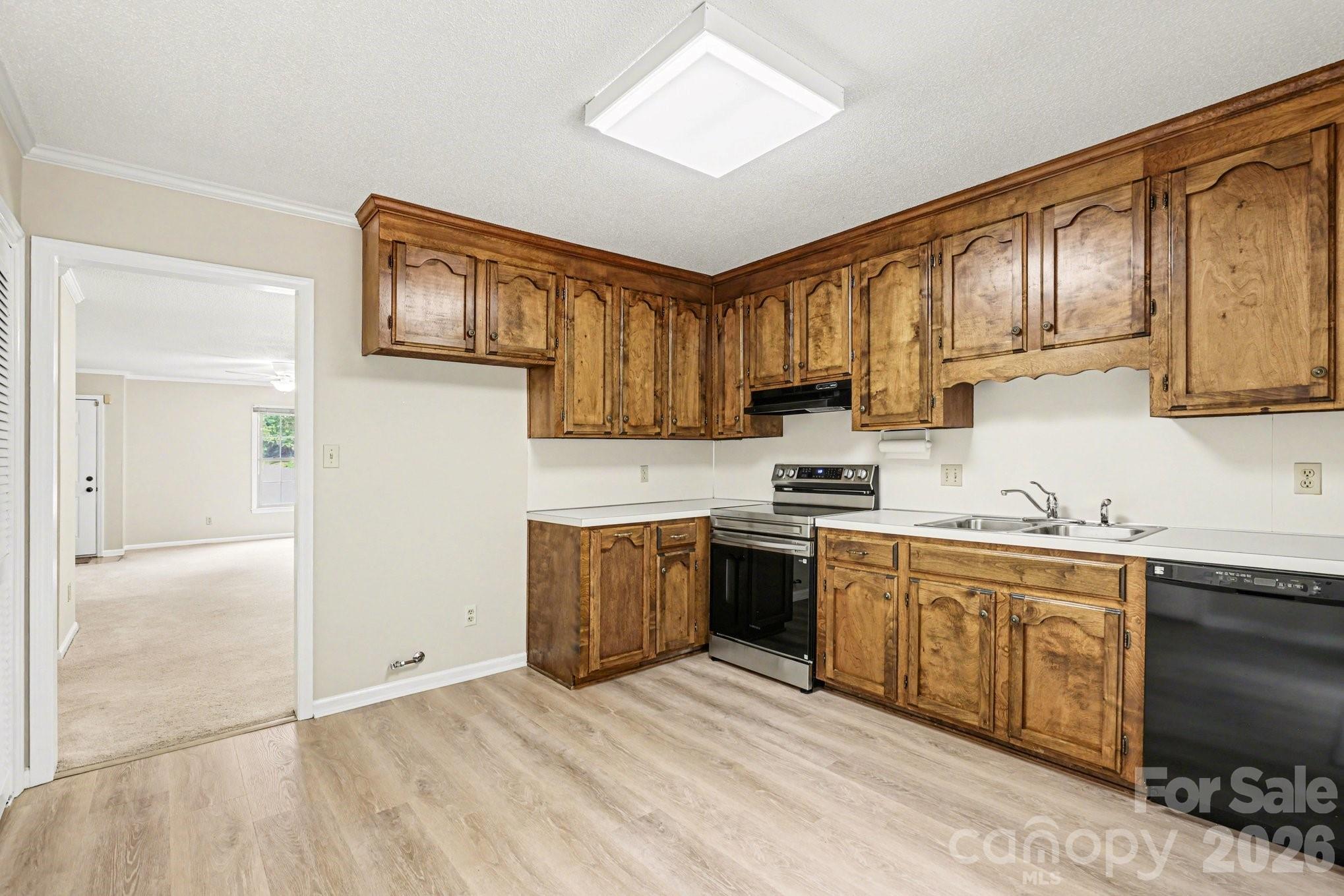 Olde Pointe - Residential