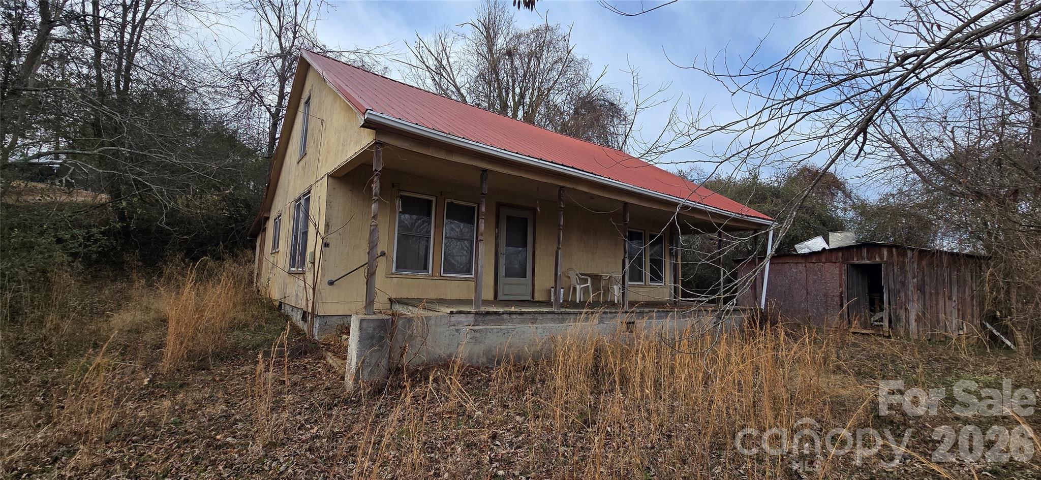 117 Greenvalley Place NE