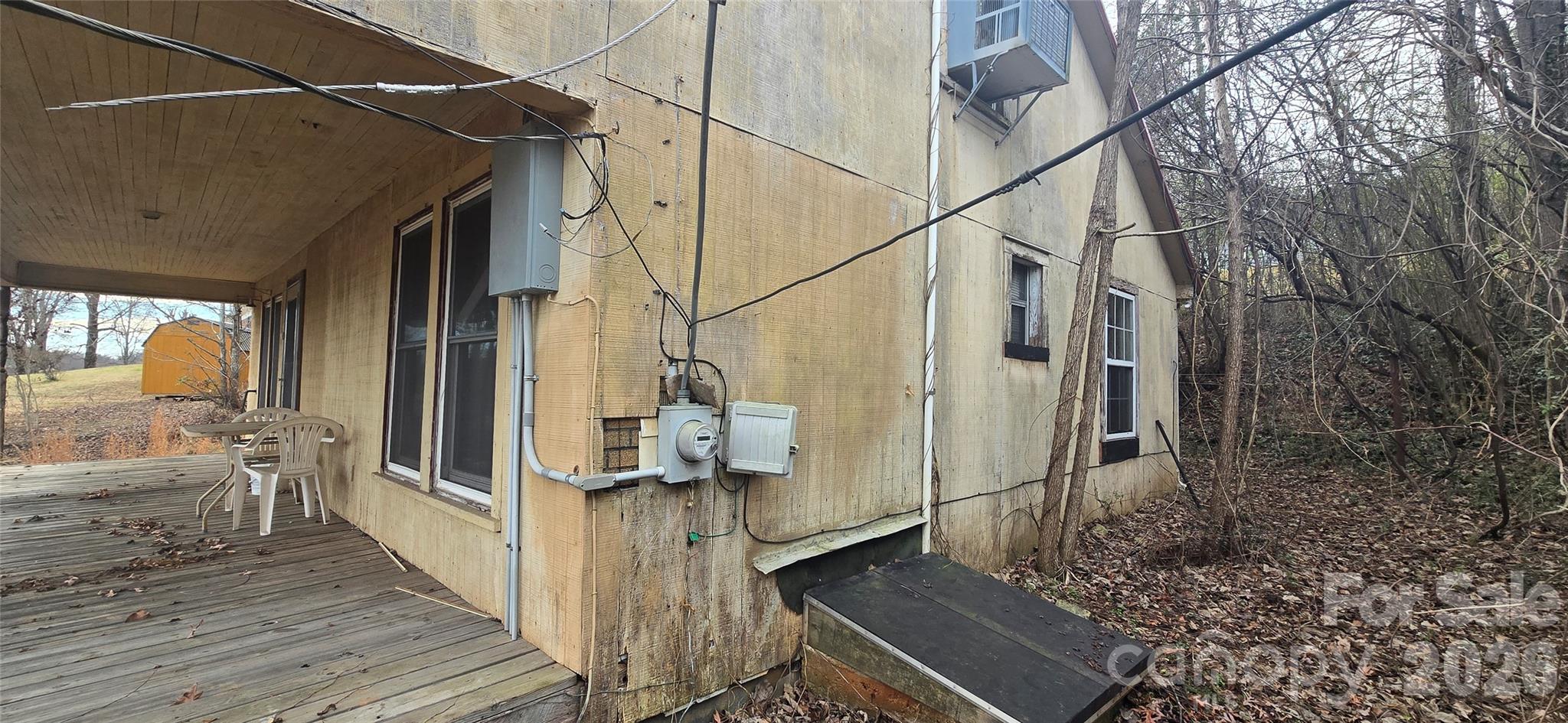 117 Greenvalley Place NE