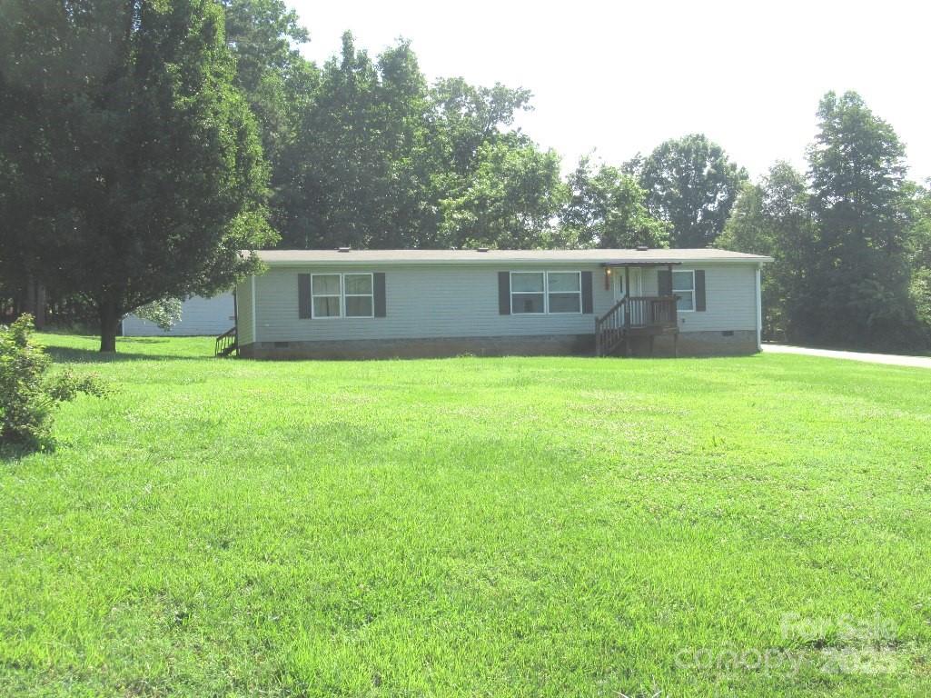 3942 Benny Shrum Lane