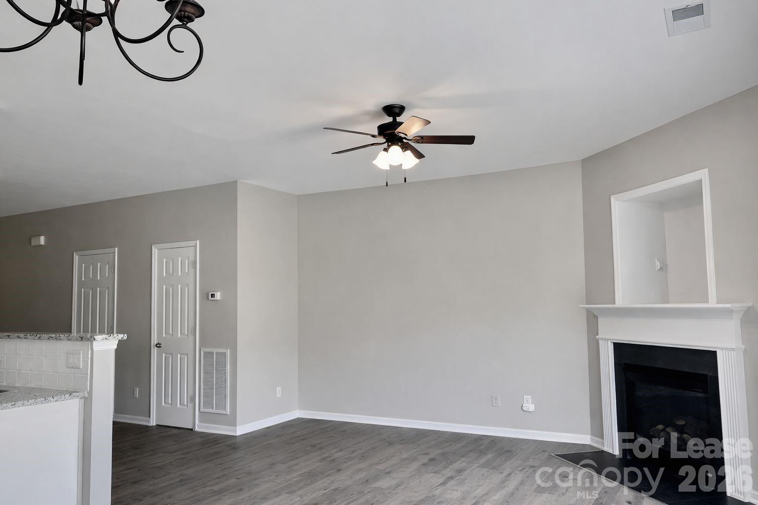 9646 Walkers Glen Drive