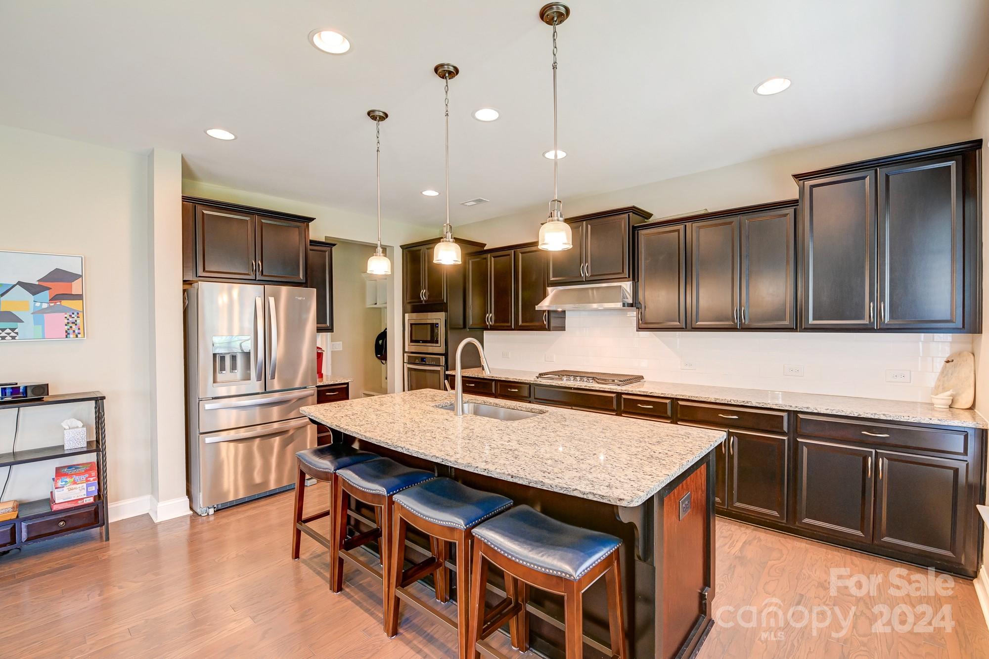 Oakland Pointe - Residential