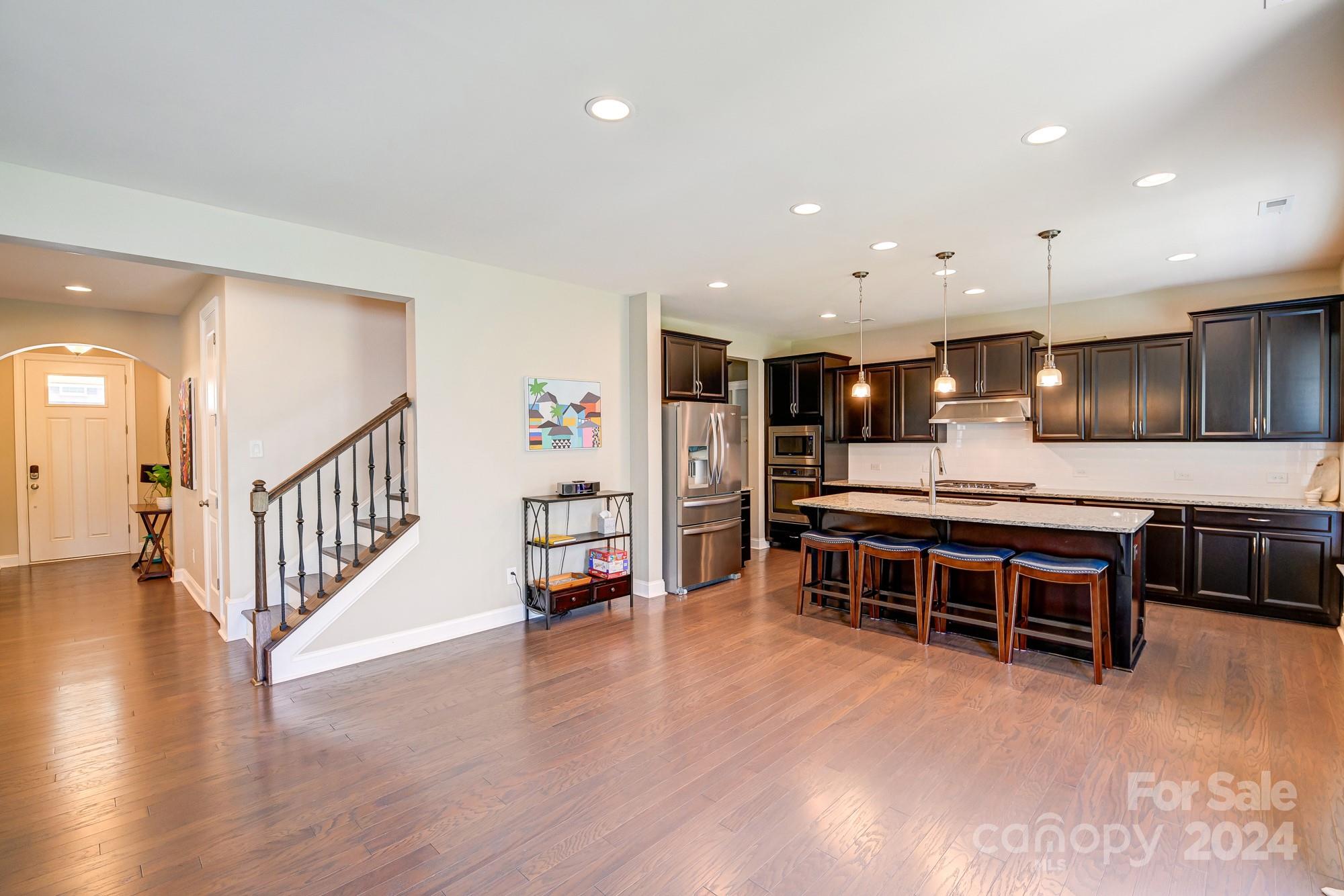 Oakland Pointe - Residential