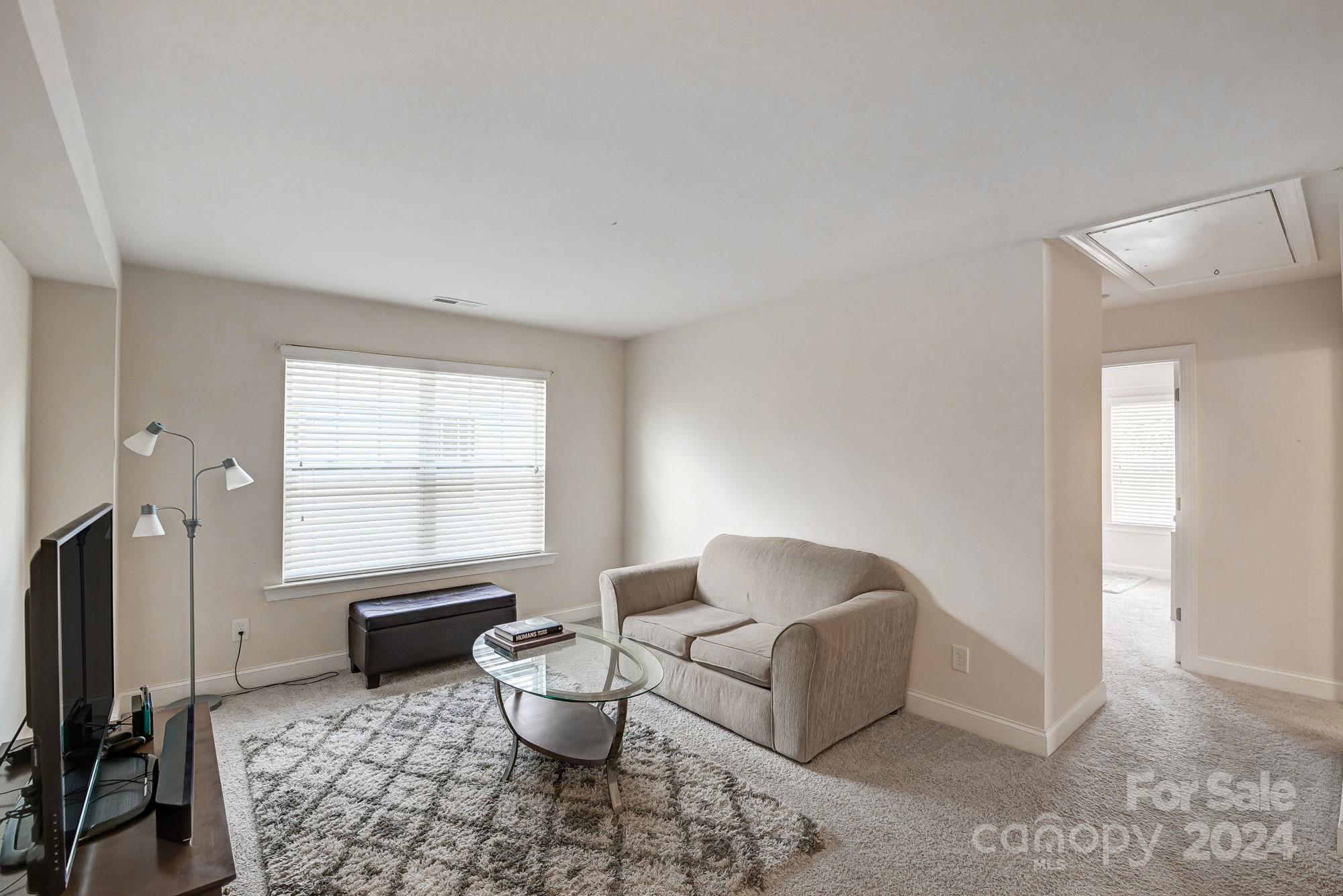 Oakland Pointe - Residential