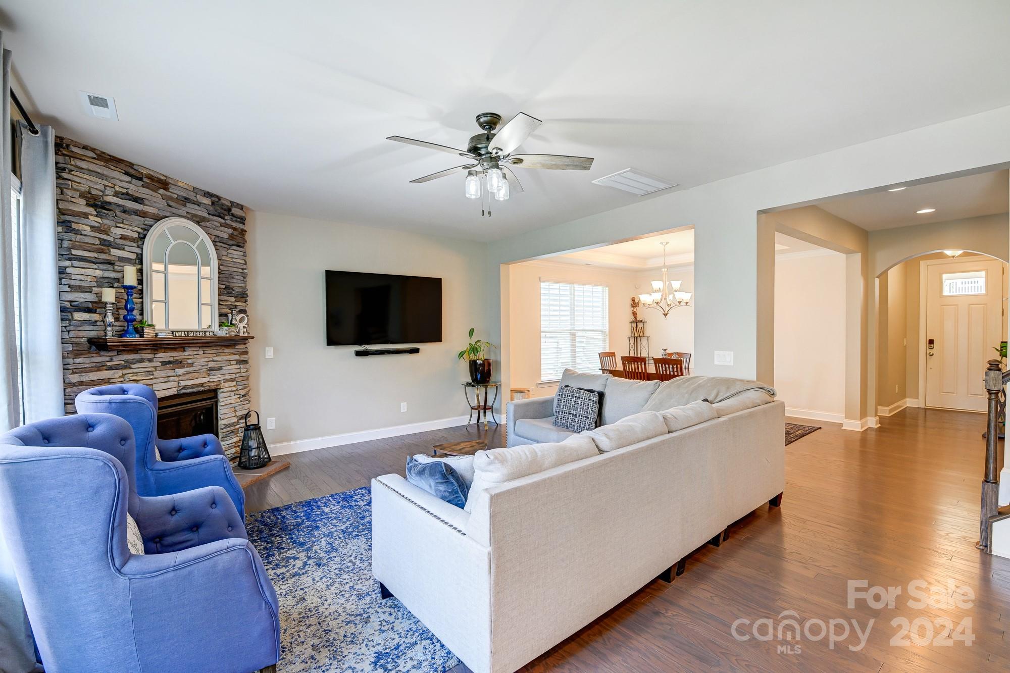 Oakland Pointe - Residential