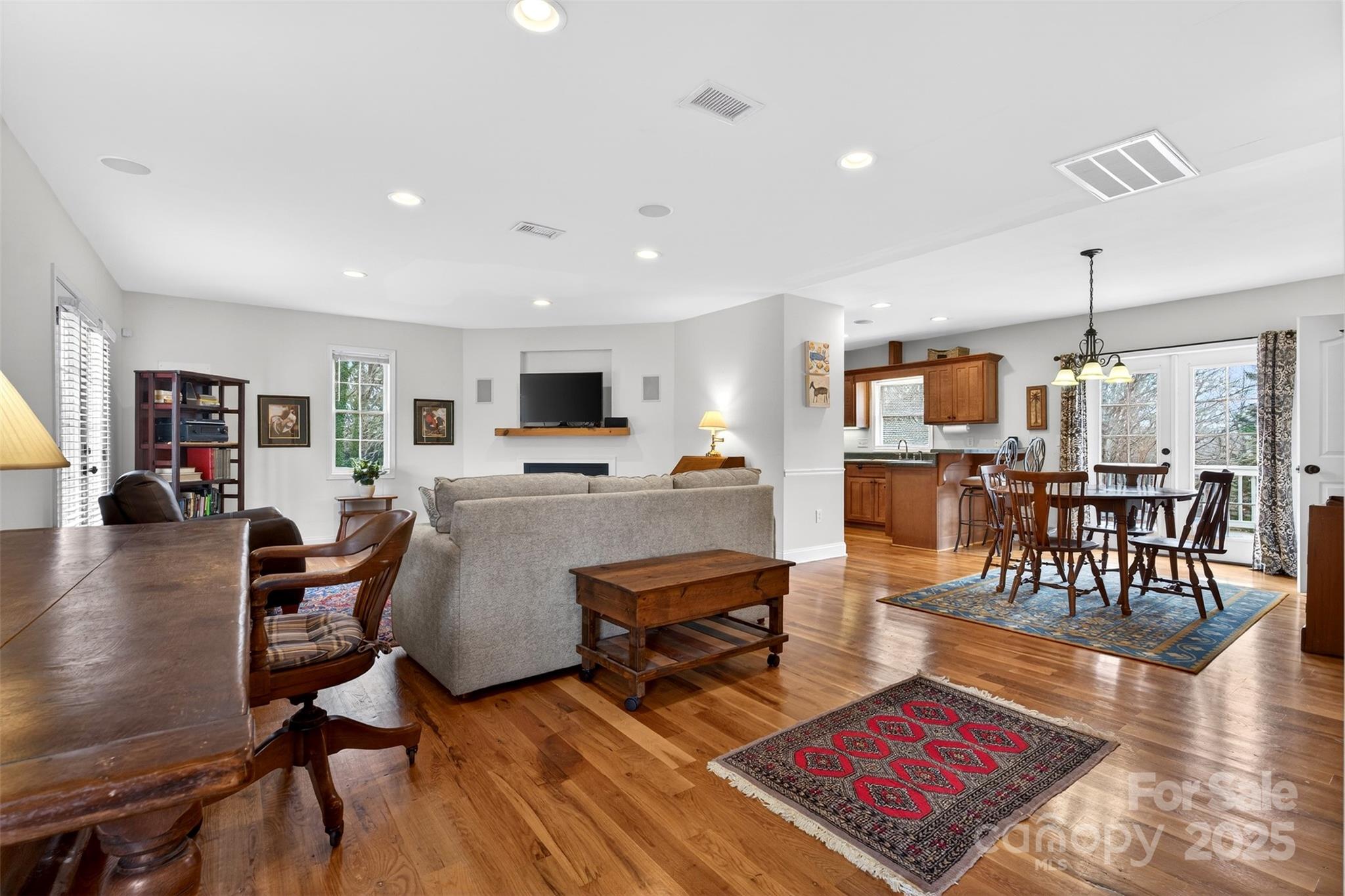 705 Hooper Creek Road