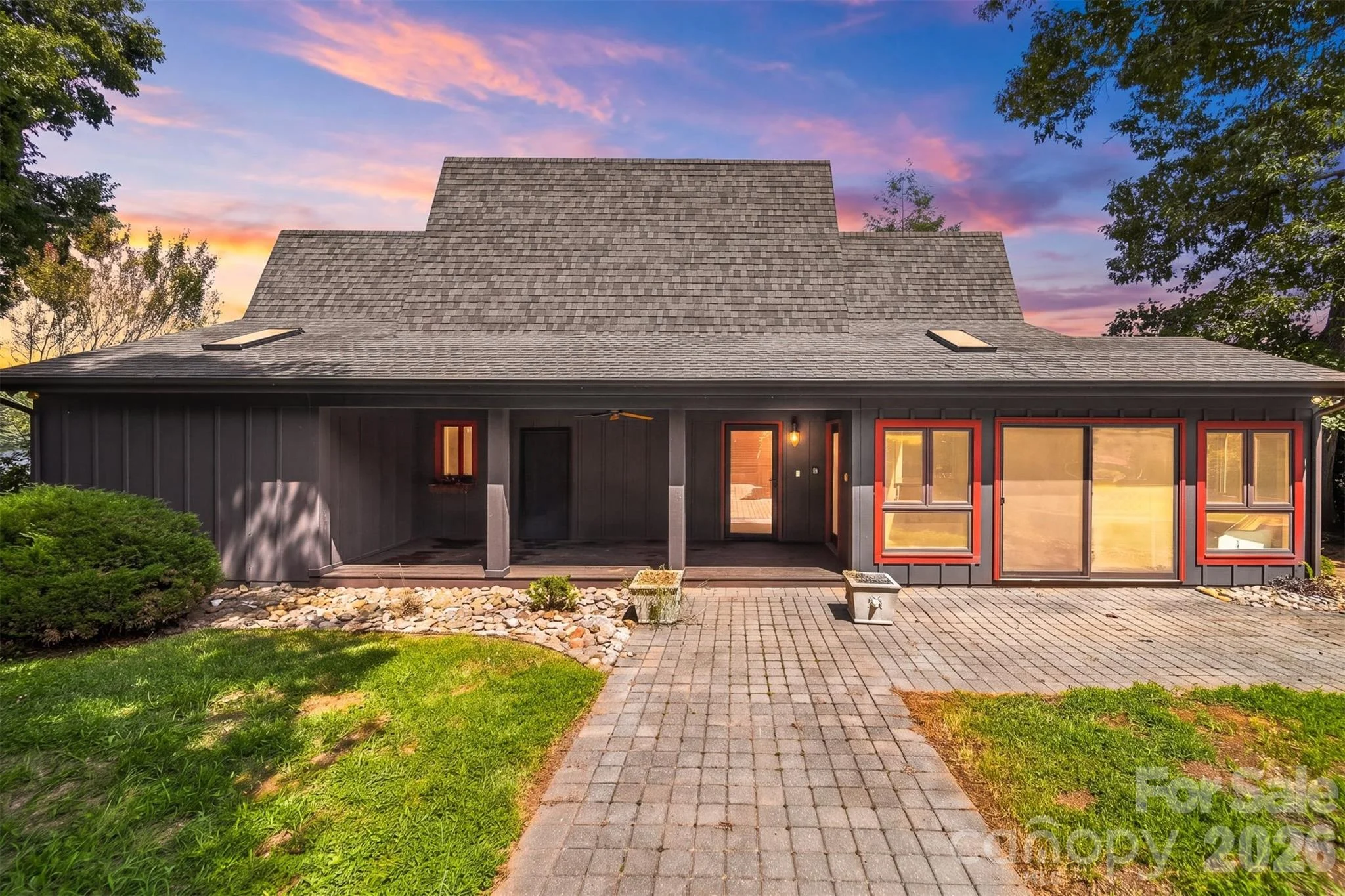 6580 Central Drive, Conover, NC, 28613
