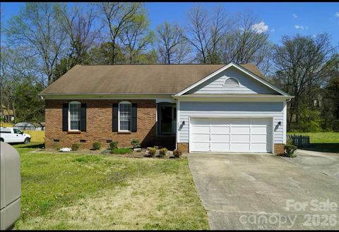 2036 Killarney Place Charlotte NC 28262