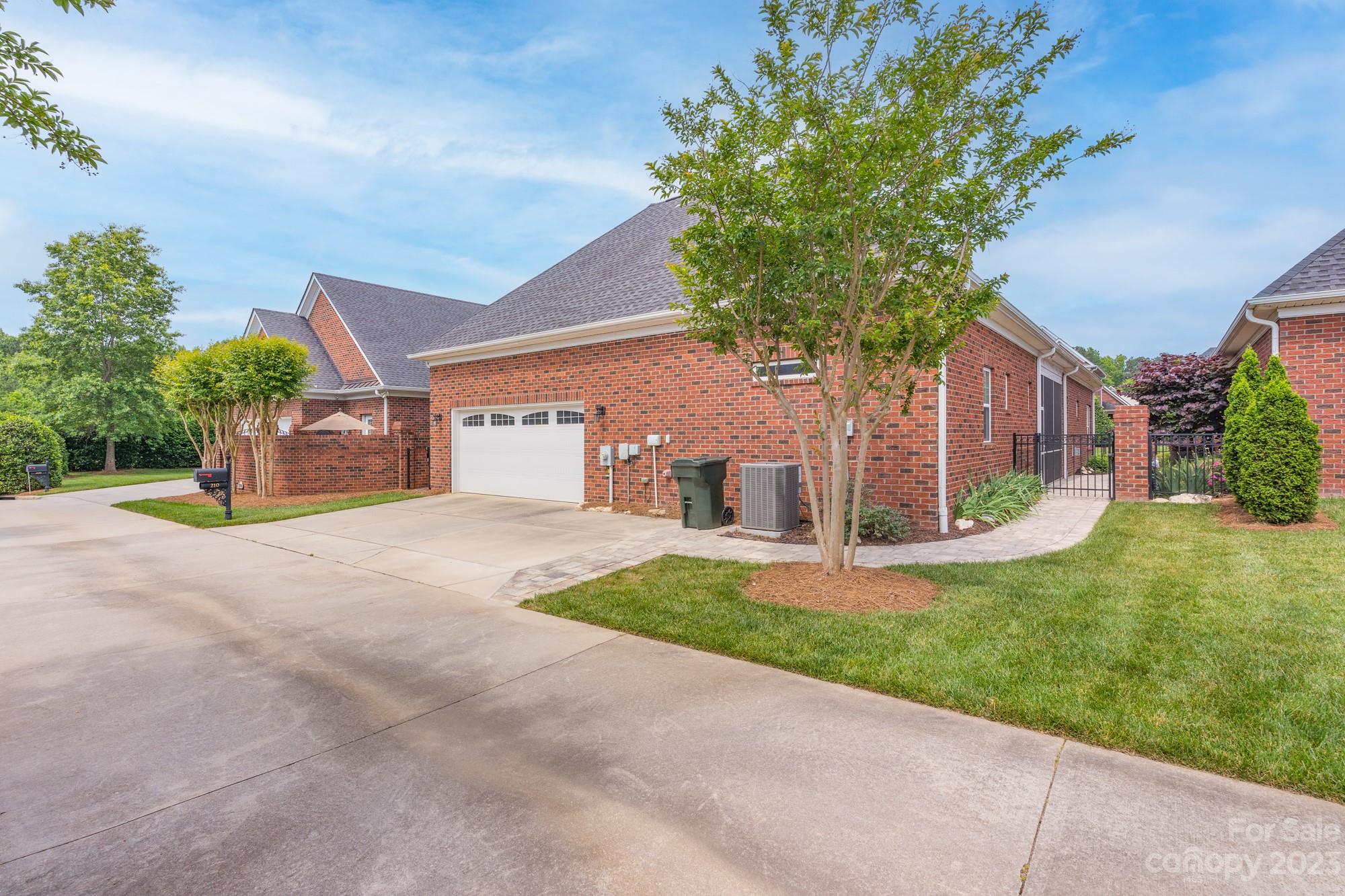 Augusta Place at Laurel Creek - Residential