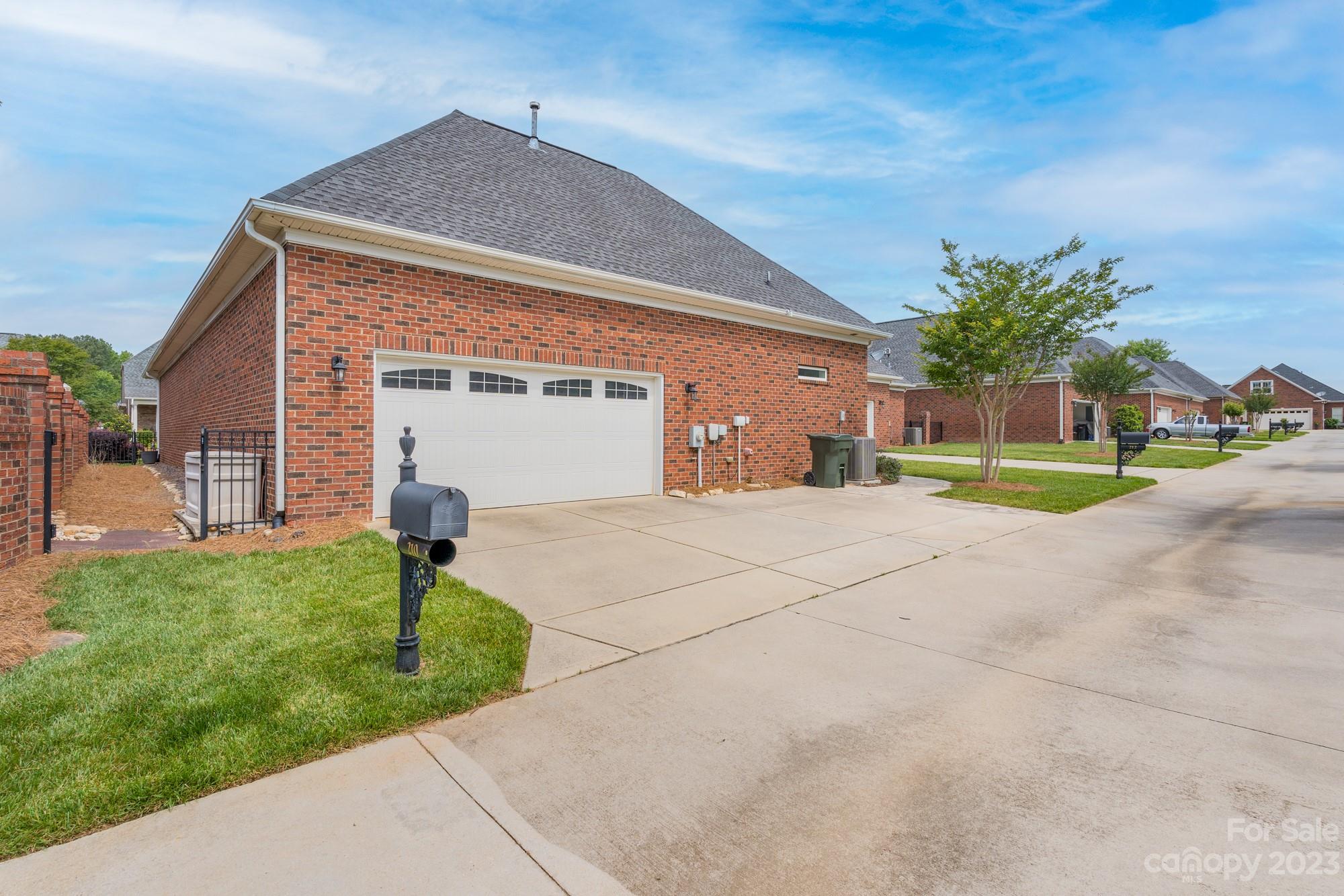 Augusta Place at Laurel Creek - Residential