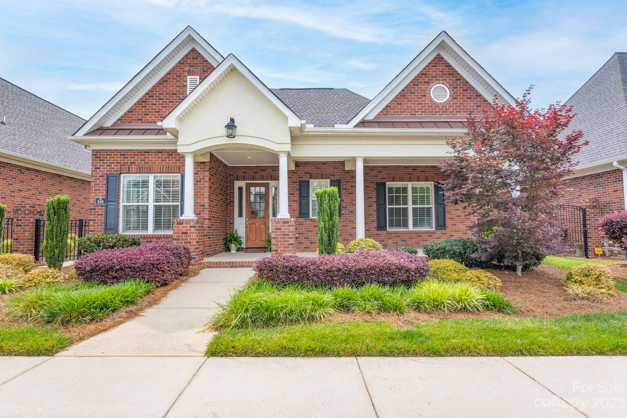 Augusta Place at Laurel Creek - Residential