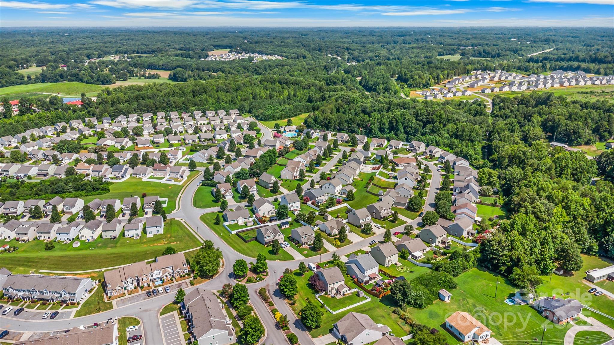 The Vineyards at Lexington - Residential