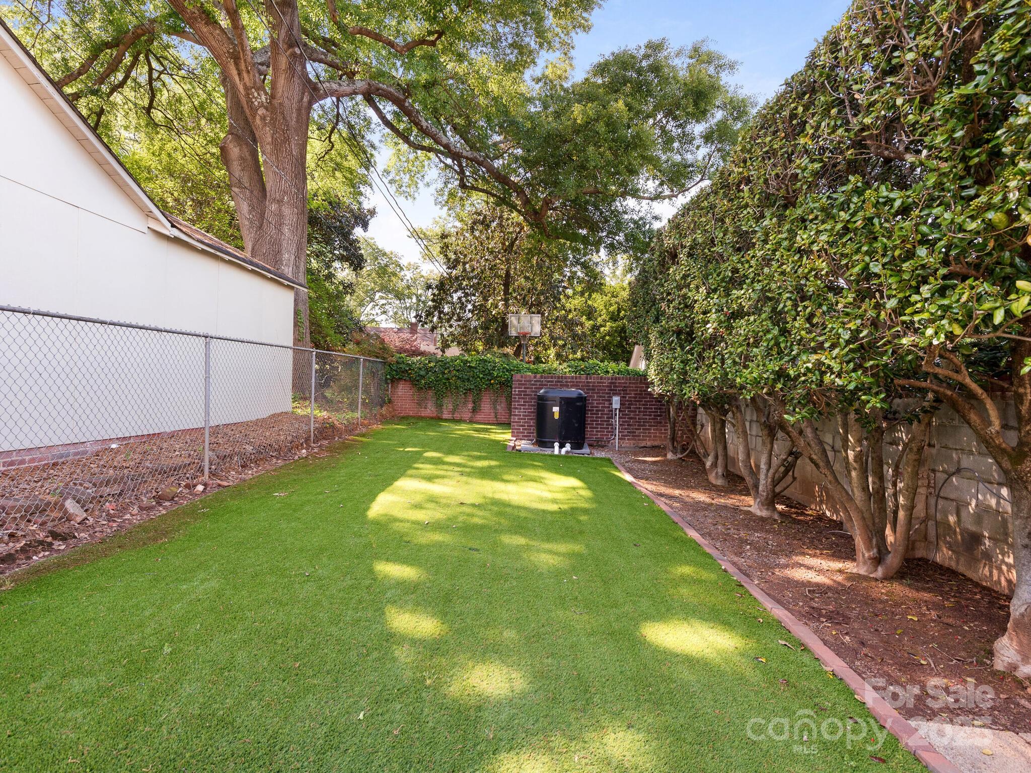 Myers Park - Residential