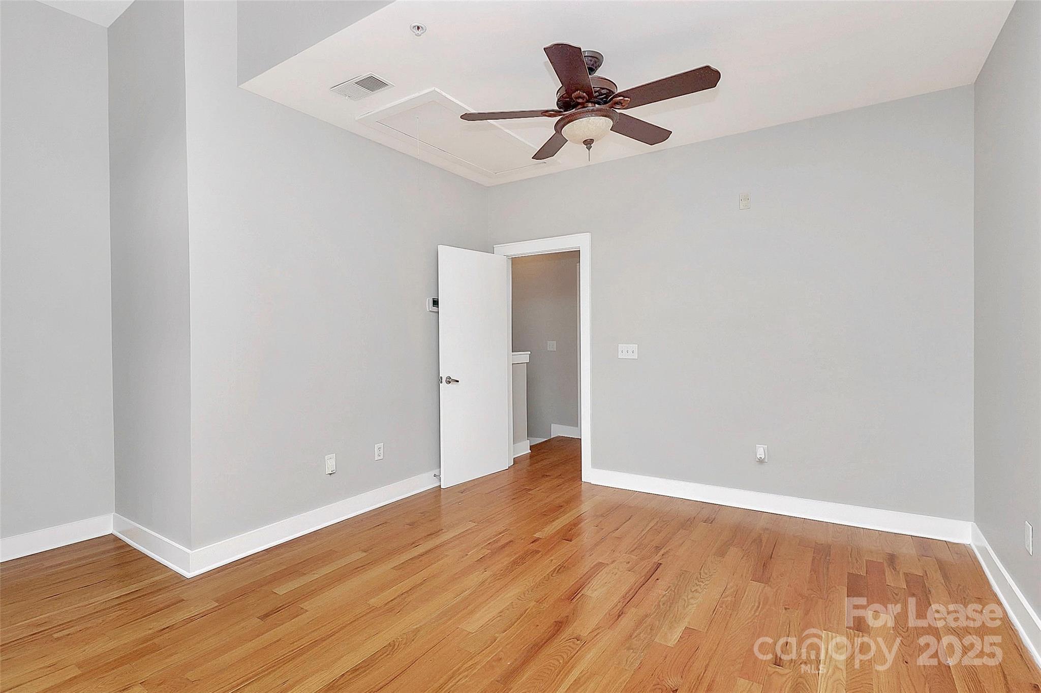 M Street - Residential Lease