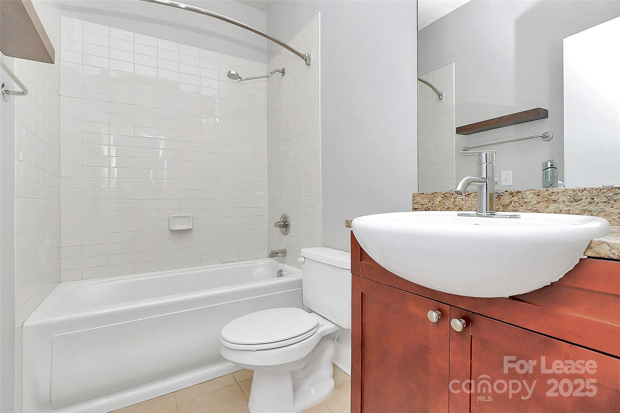 M Street - Residential Lease