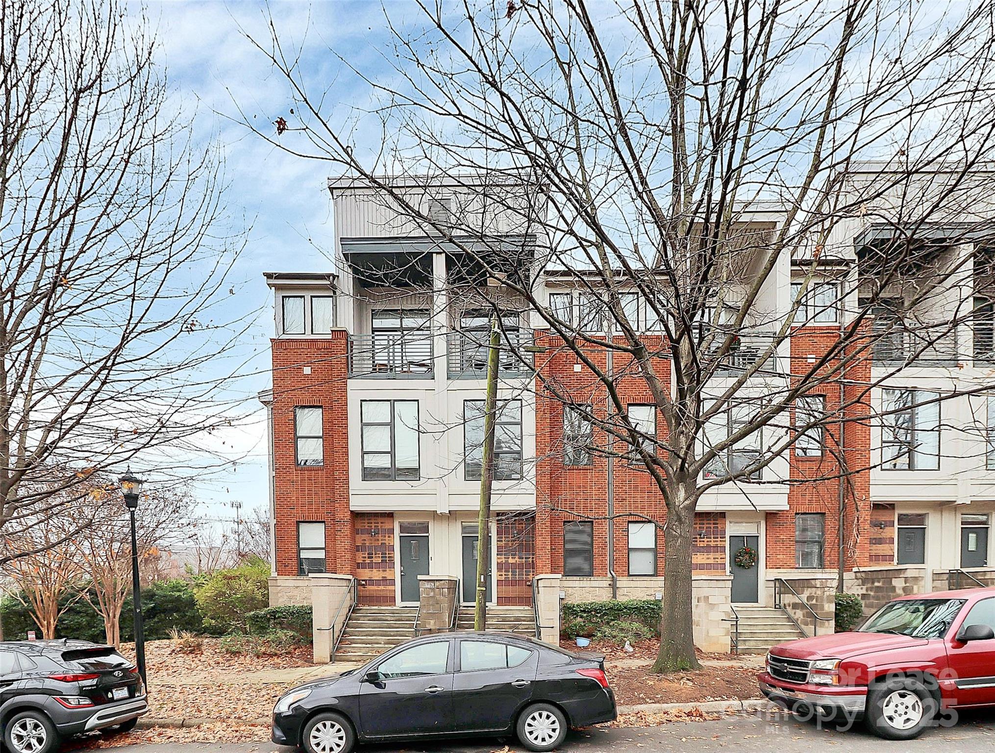 M Street - Residential Lease