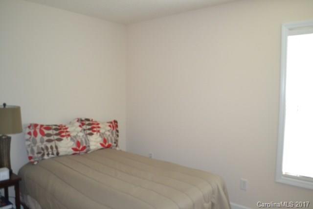 Longview Oaks - Residential