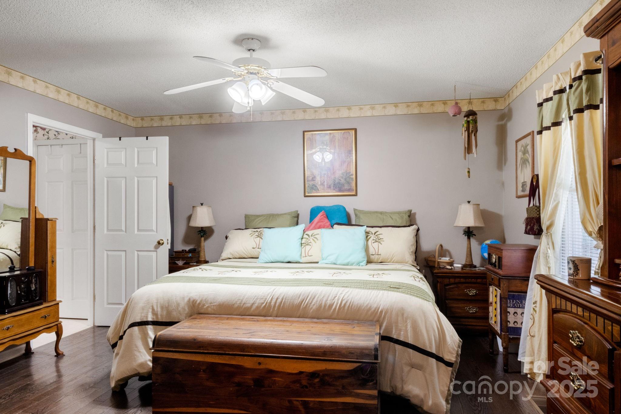 Laurel Glen - Residential