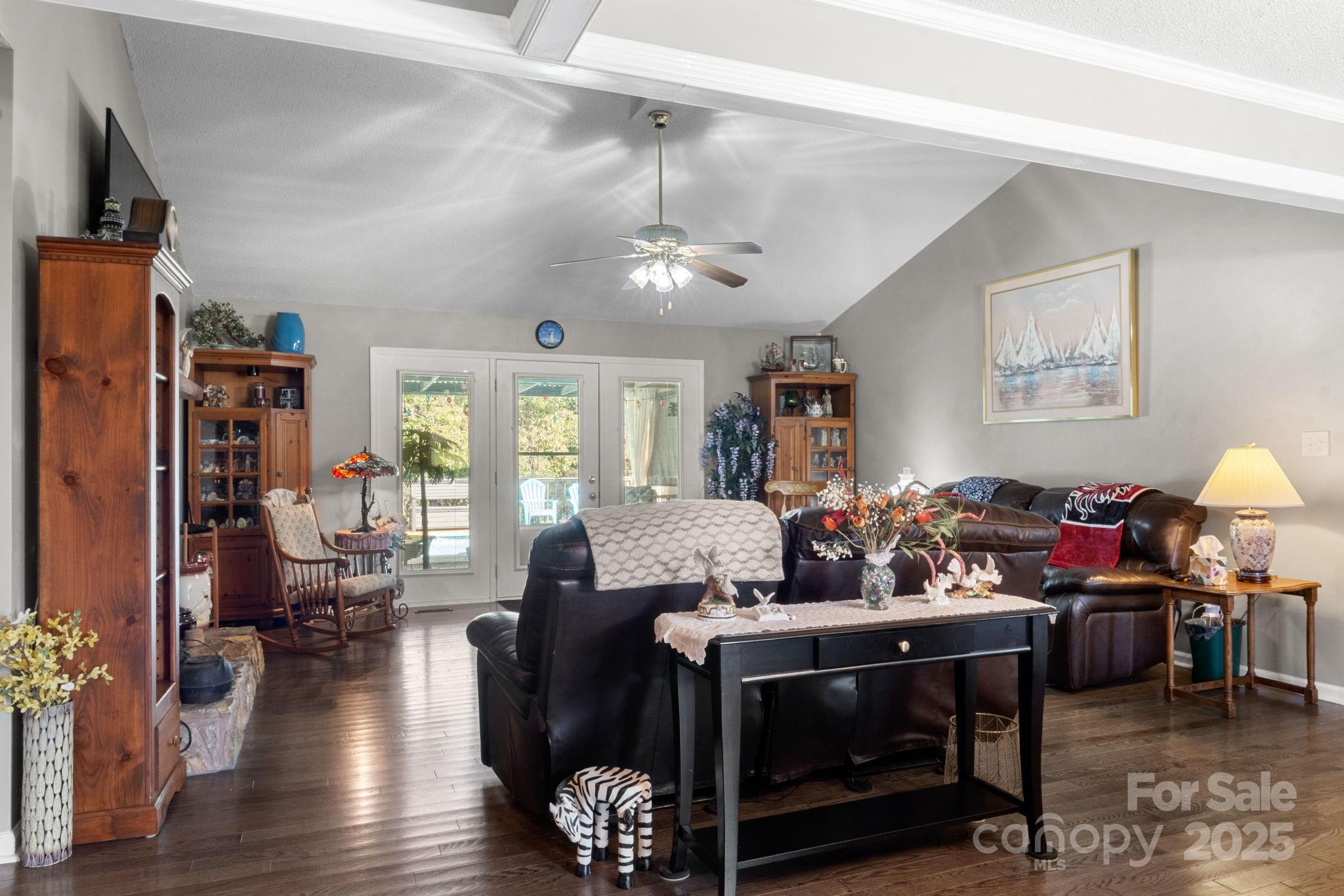 Laurel Glen - Residential