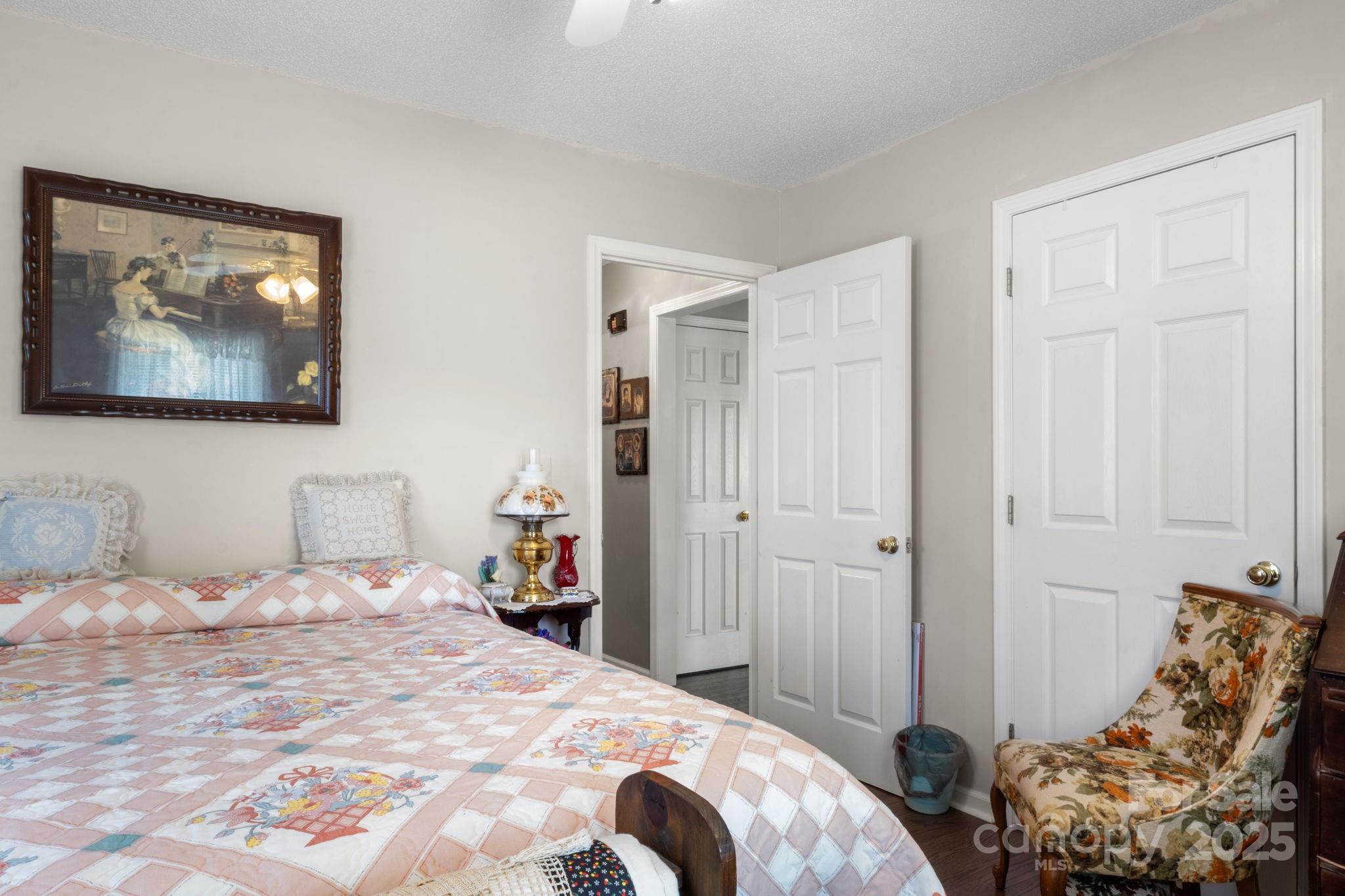 Laurel Glen - Residential