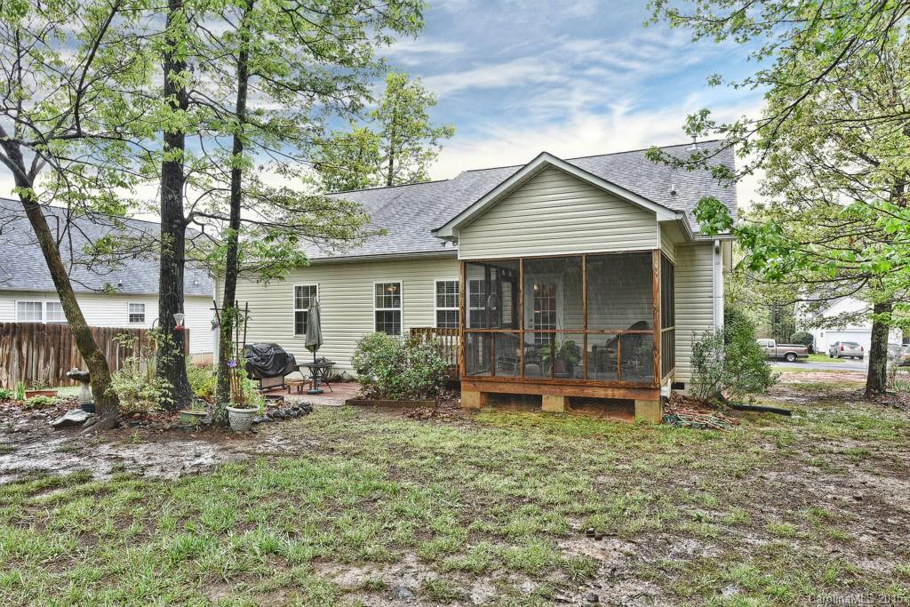 Hallmark Glen - Residential