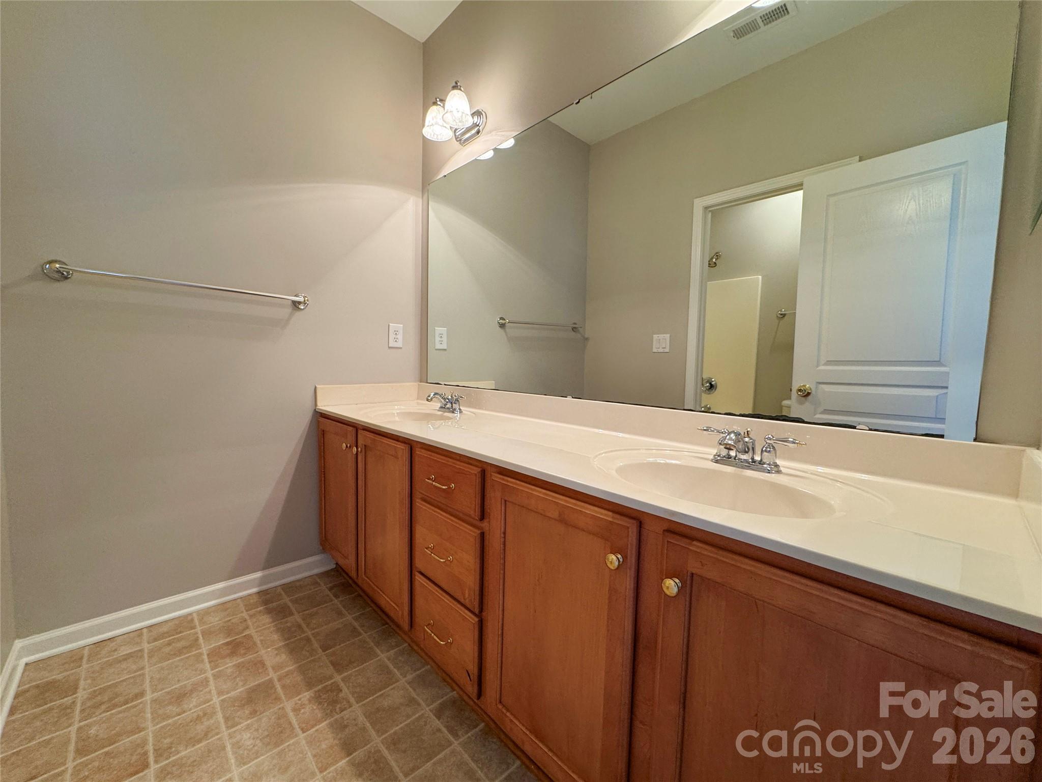 Old Stone Crossing - Residential