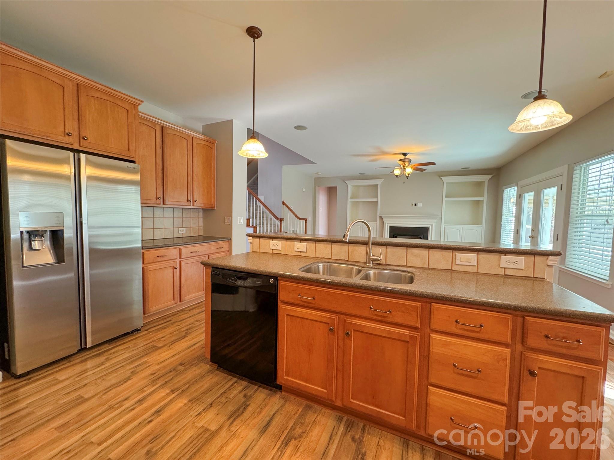 Old Stone Crossing - Residential