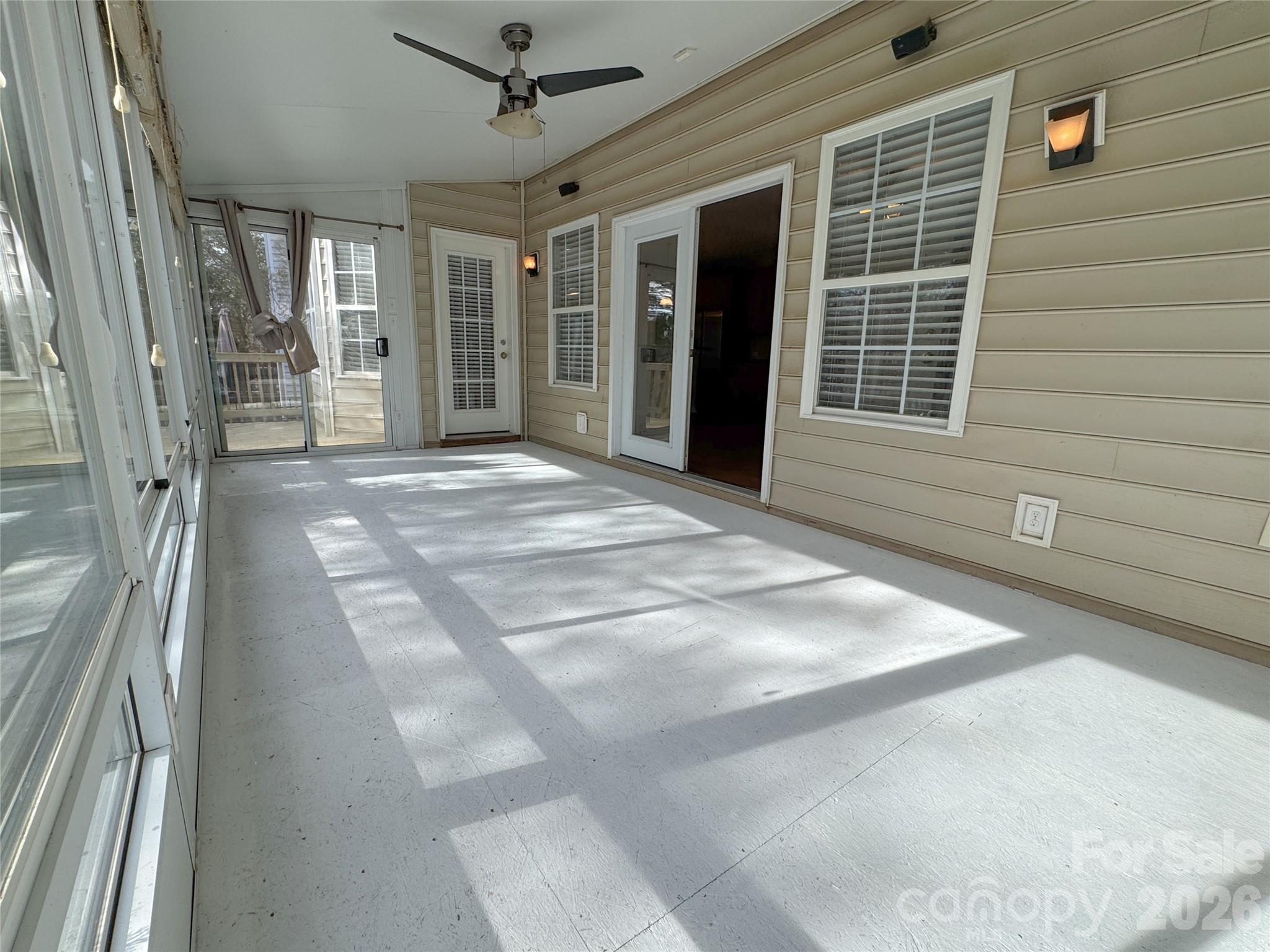 Old Stone Crossing - Residential