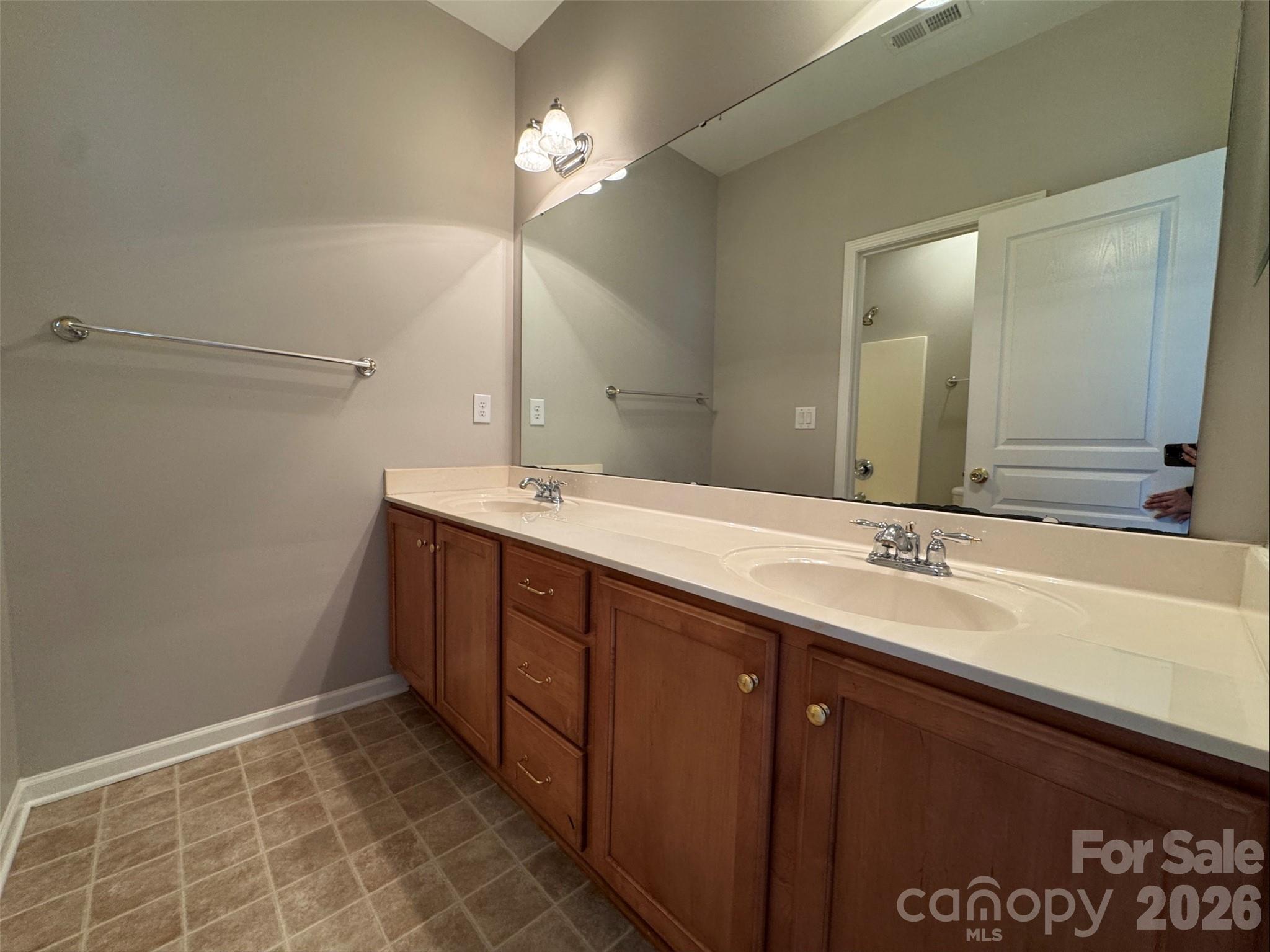 Old Stone Crossing - Residential