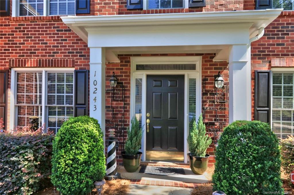 Weatherstone Manor - Residential