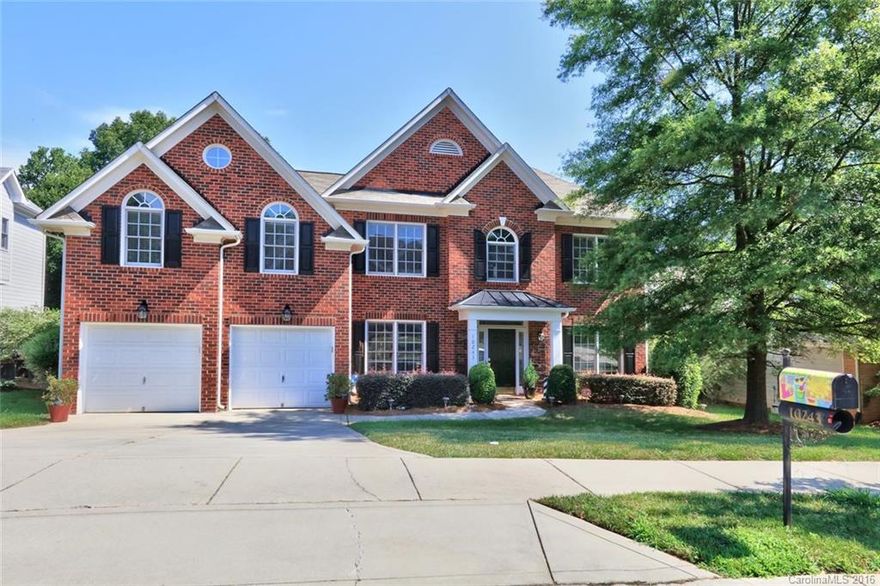 Pride of ownership makes this Weatherstone Manor home a fantastic opportunity. Spacious open living area, kitchen has abundant cabinets and counter space with center island and pantry, guest room and full bath on main level. Trey ceilings in master bedroom & dining room. Open loft upstairs with separate bonus/media room. Enjoy outdoor living on the screened porch & deck with fenced, flat yard and storage shed. Convenient Cornelius location. Comm. amnesties include pool, playground and tennis.