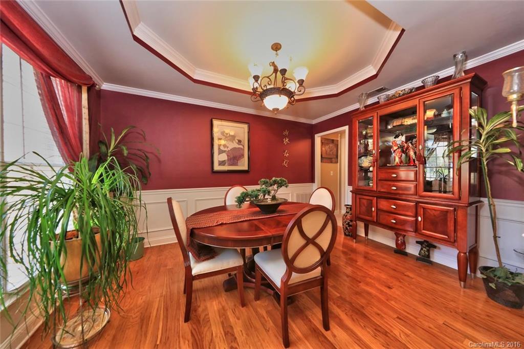 Weatherstone Manor - Residential