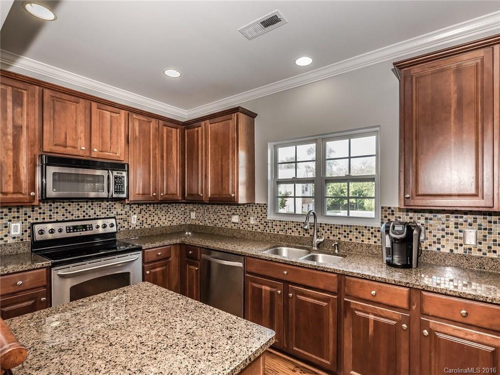 Riviera - Residential