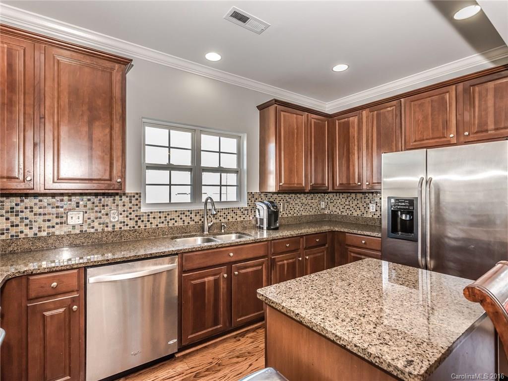 Riviera - Residential