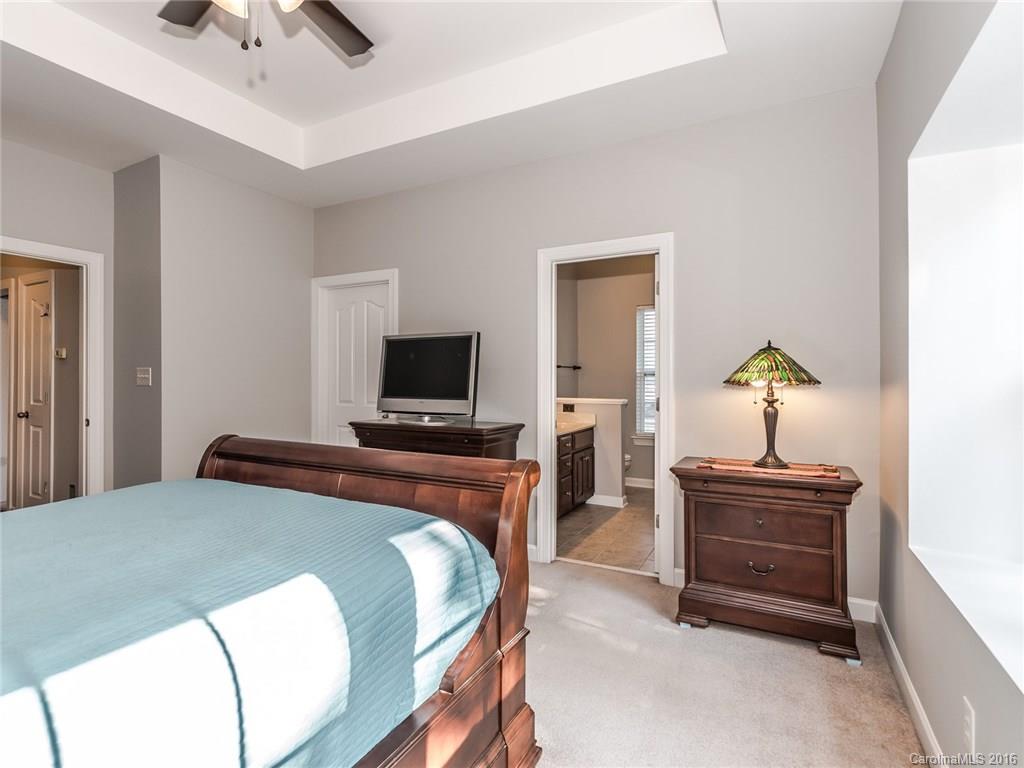 Riviera - Residential