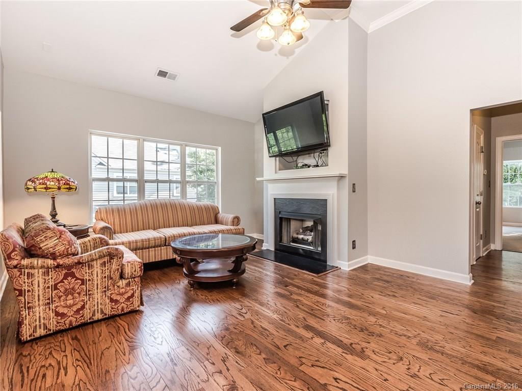 Riviera - Residential