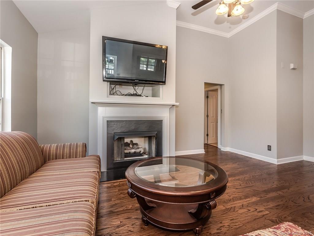 Riviera - Residential