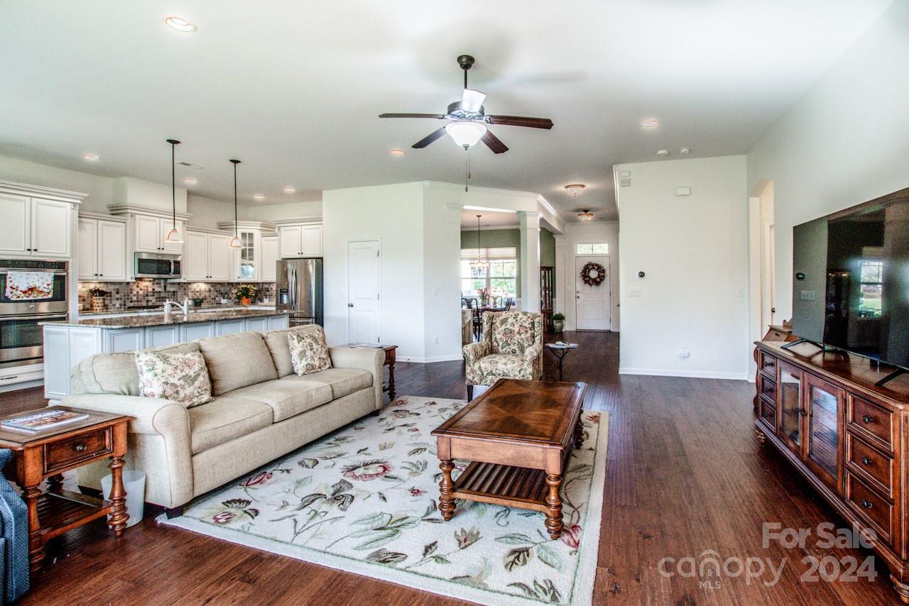 Hawthorne - Residential