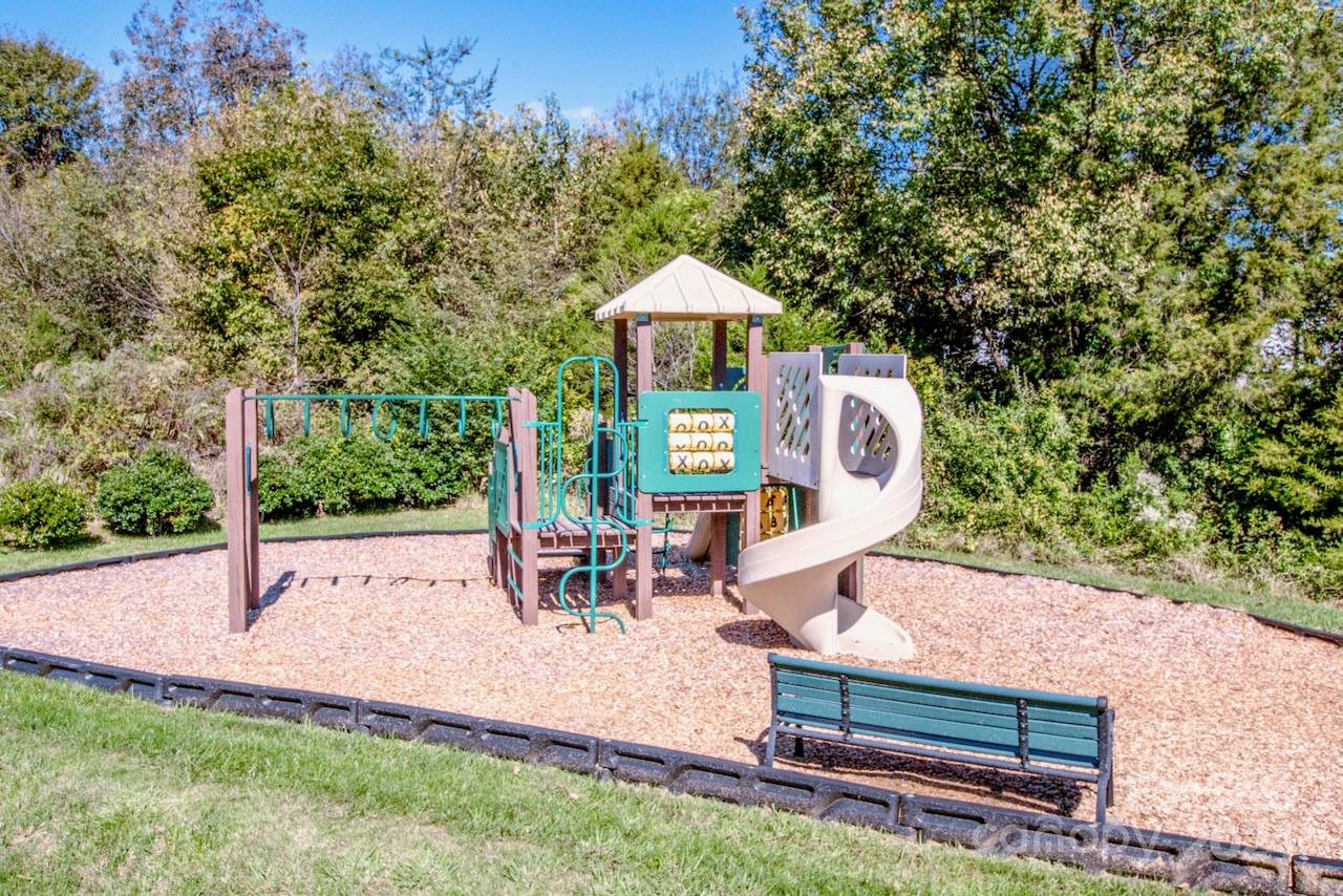 Hawthorne - Residential