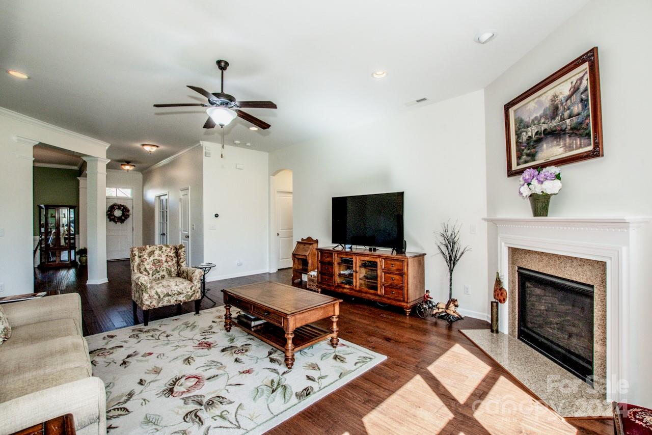 Hawthorne - Residential