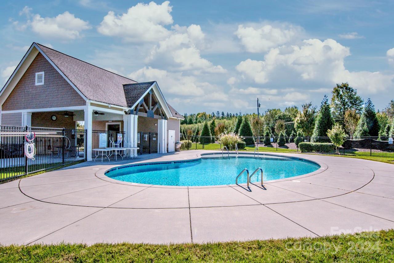 Hawthorne - Residential