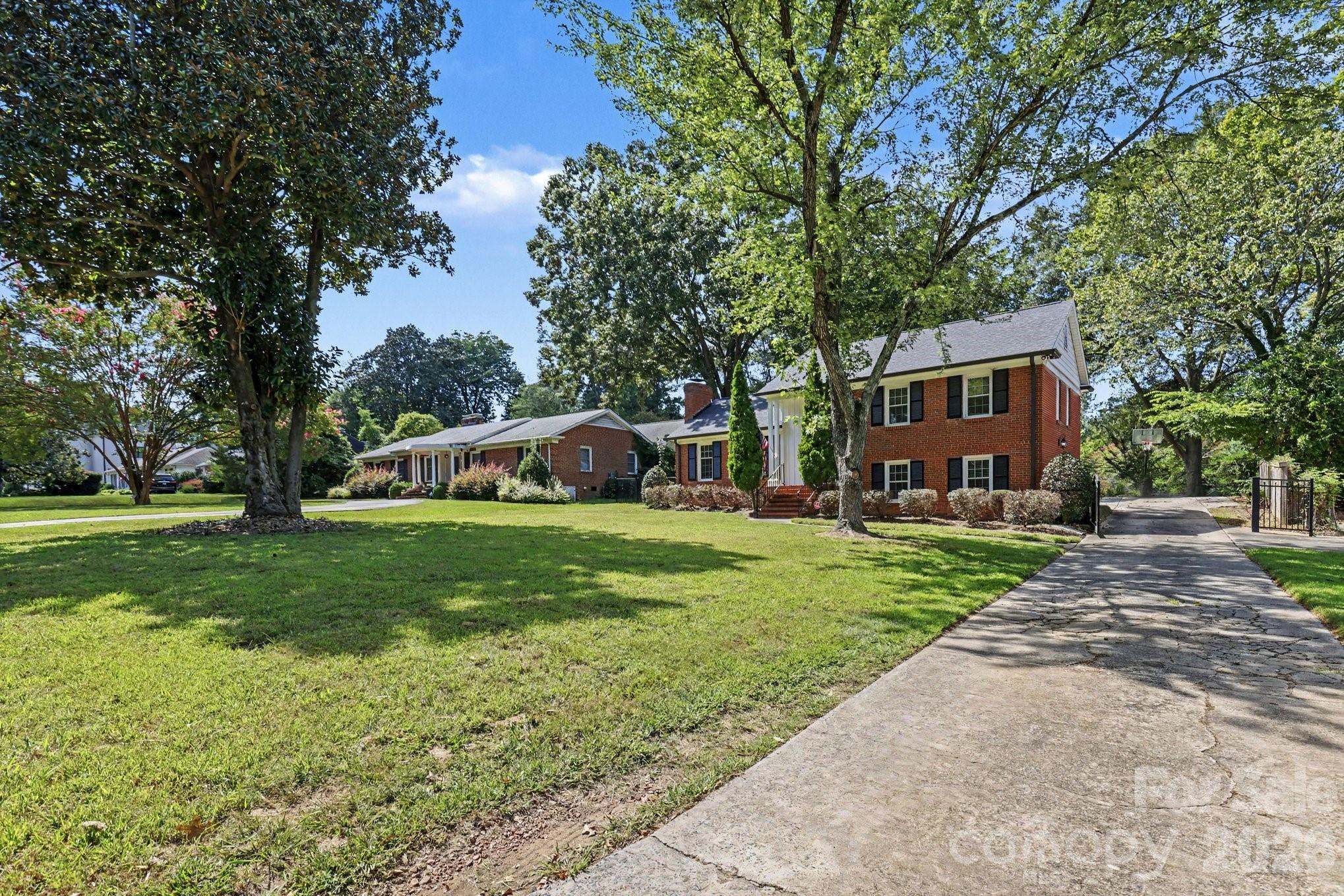 3846 Barclay Downs Drive