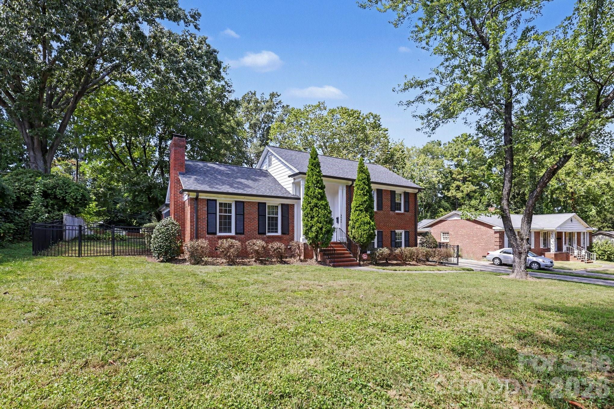 3846 Barclay Downs Drive